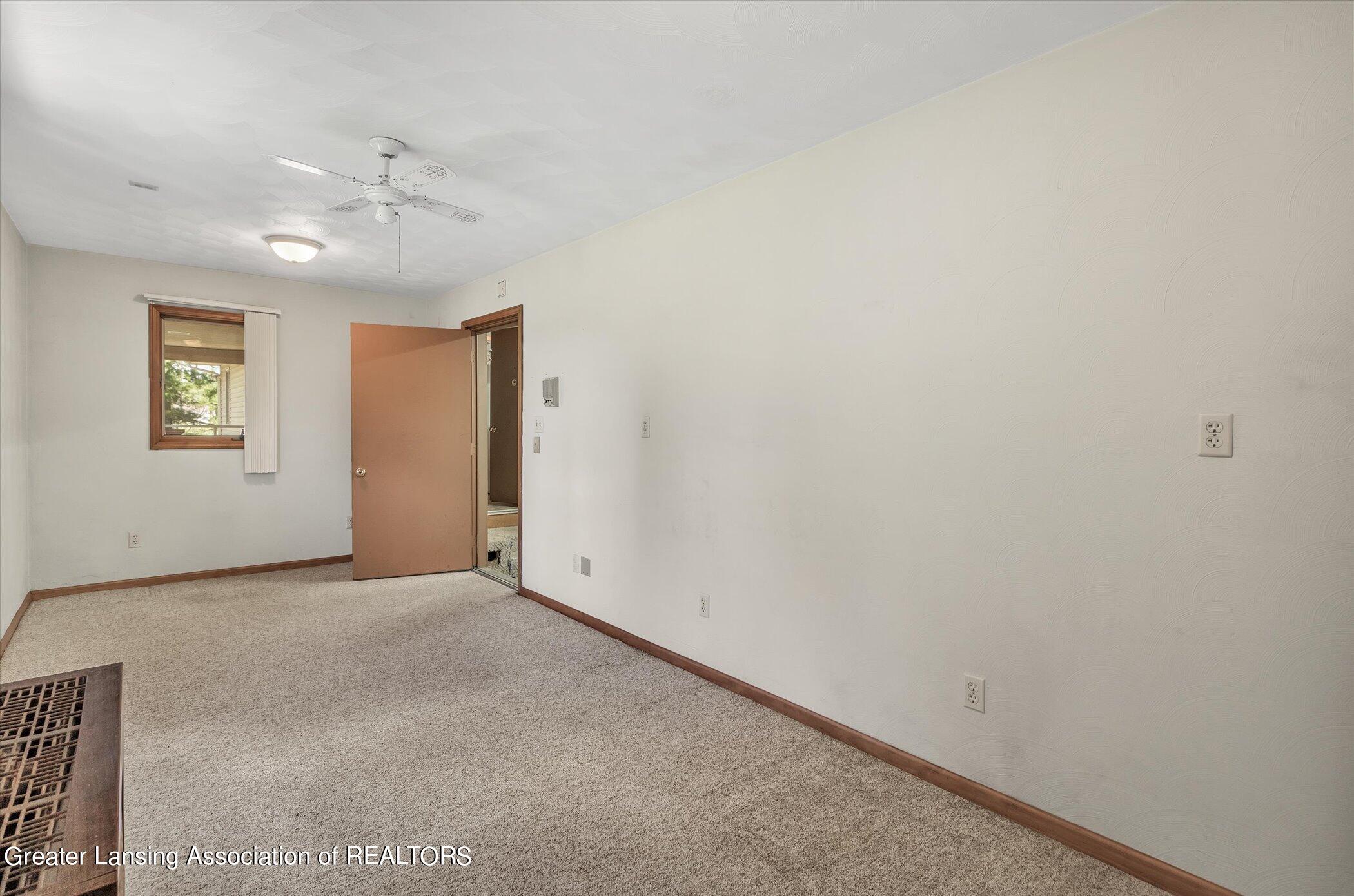 15200 Airport Road Lansing, MI 48906 - Photo 22 of 52 23-15200-Airport-WindowStill-Real-Estate