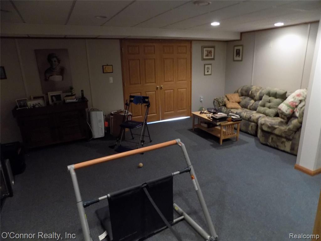540 Range Road Marysville, MI 48040 - Photo 16 of 20