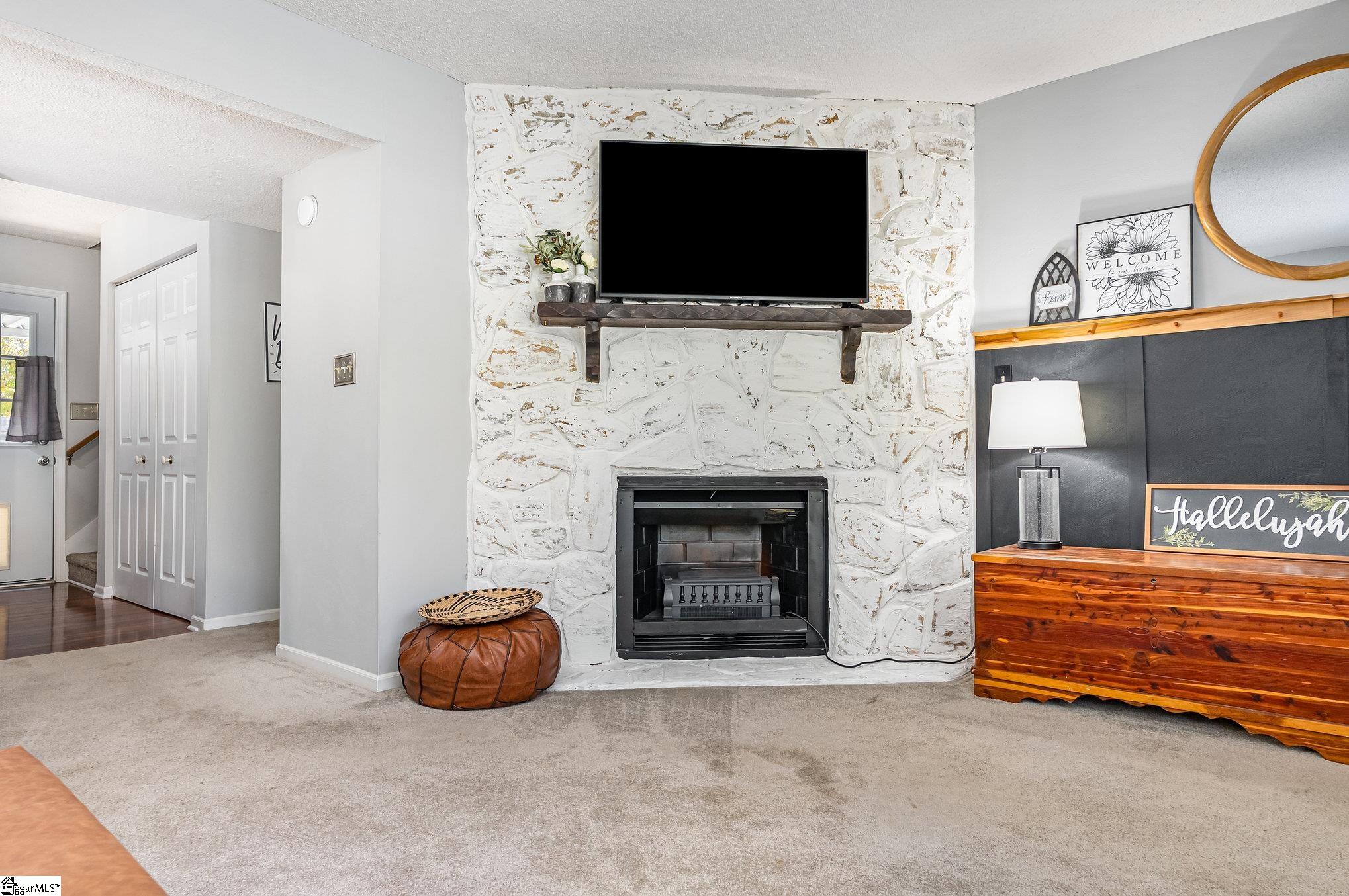 22 Hidden Springs Road Spartanburg, SC 29302 - Photo 6 of 31