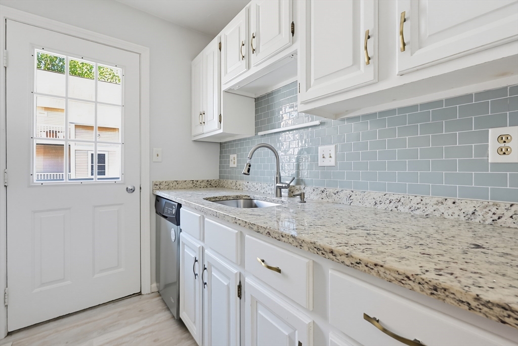 425 Main Street, Unit 9D Hudson, MA 01749 - Photo 9 of 41