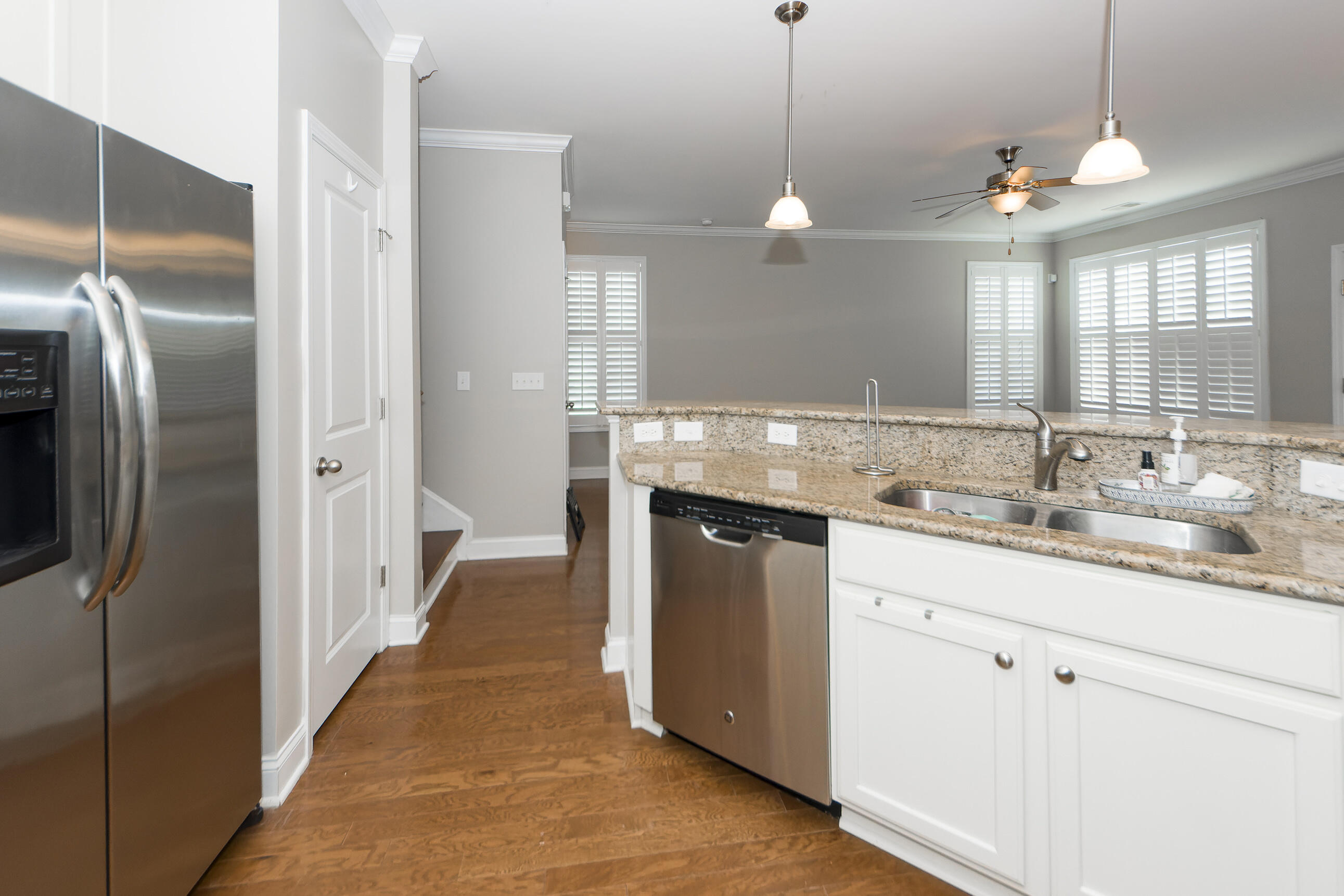 2052 Promenade Court Mount Pleasant, SC 29466 - Photo 12 of 43 p12