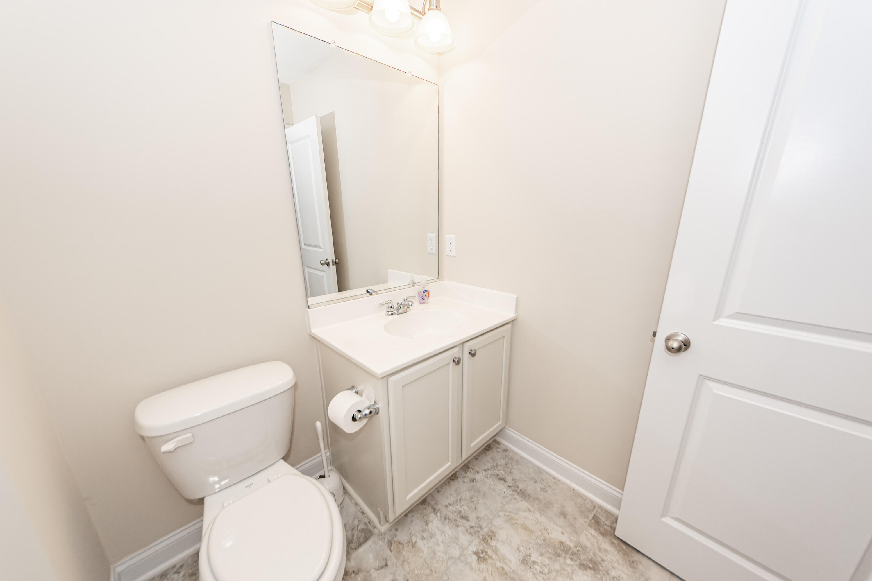 2052 Promenade Court Mount Pleasant, SC 29466 - Photo 37 of 43 p37