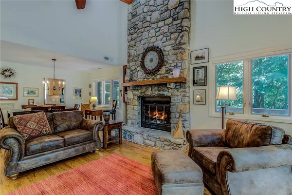 $575,000 | 151 The Cones, Unit A4, Blowing Rock, NC 28605