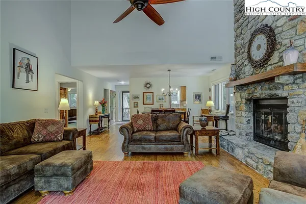 $575,000 | 151 The Cones, Unit A4, Blowing Rock, NC 28605