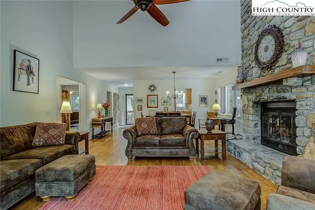 $580,000 | 151 The Cones, Unit A4, Blowing Rock, NC 28605