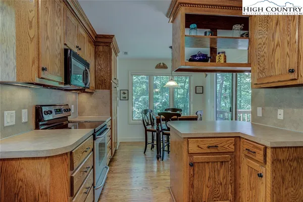 $575,000 | 151 The Cones, Unit A4, Blowing Rock, NC 28605