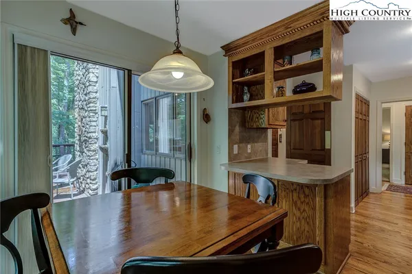 $575,000 | 151 The Cones, Unit A4, Blowing Rock, NC 28605