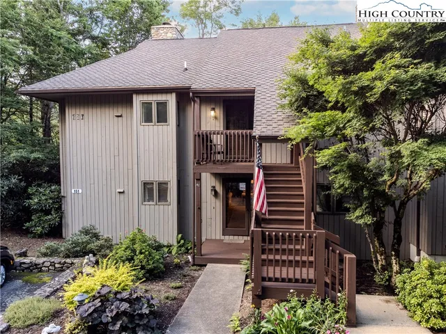 $580,000 | 151 The Cones, Unit A4, Blowing Rock, NC 28605
