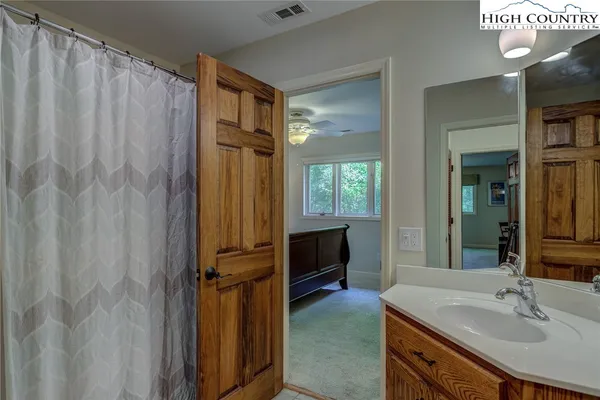 $575,000 | 151 The Cones, Unit A4, Blowing Rock, NC 28605