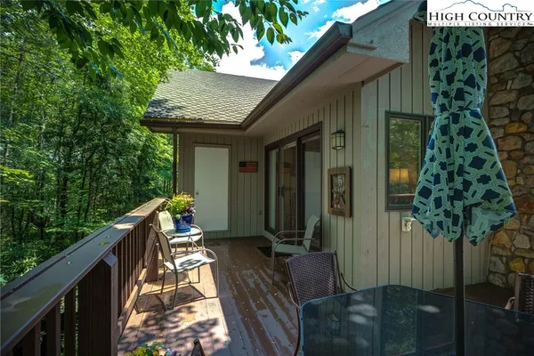 $575,000 | 151 The Cones, Unit A4, Blowing Rock, NC 28605