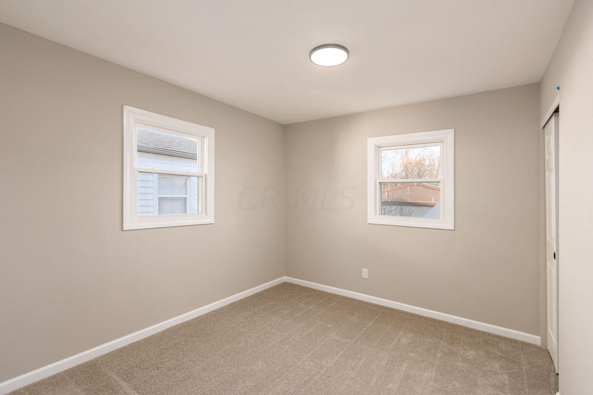 1364 Huy Road Columbus, OH 43224 - Photo 15 of 32 Huy 2.1