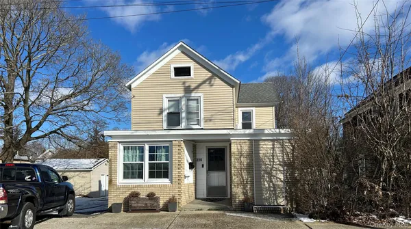 $679,000 | 226 Sweezy Avenue, Riverhead, NY 11901