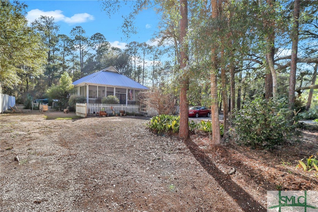 1018 Ridgeway Road Darien, GA 31305 - Photo 17 of 22 Gallery Image 17