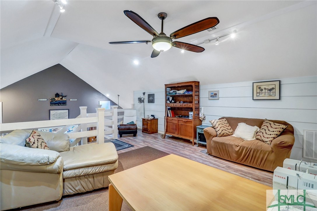 1018 Ridgeway Road Darien, GA 31305 - Photo 10 of 22 Gallery Image 10