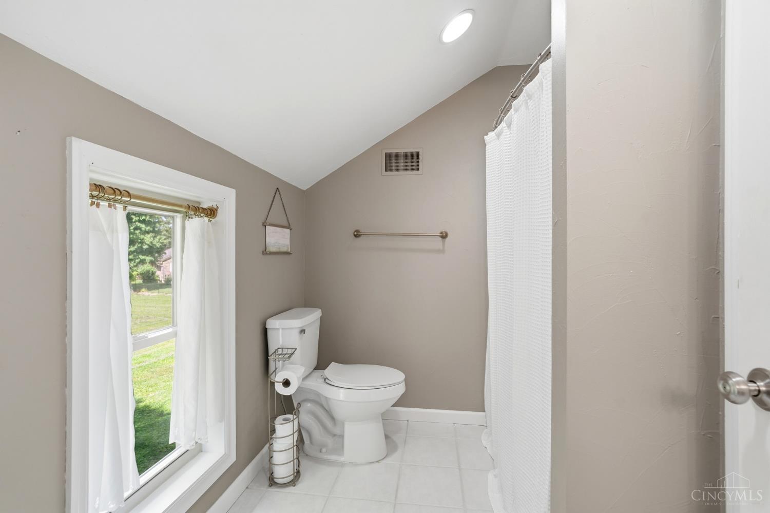 2750 1 Mile Road Lawrenceburg, IN 47025 - Photo 36 of 68 Gallery Image 36
