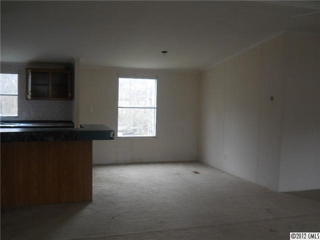 2935 Forbes Road Gastonia, NC 28056 - Photo 3 of 10 Gallery Image 3