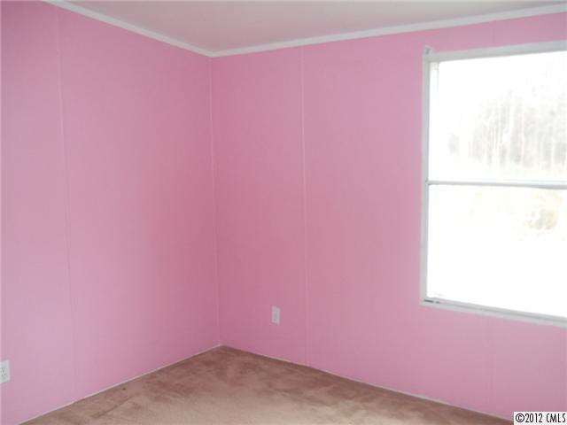 2935 Forbes Road Gastonia, NC 28056 - Photo 9 of 10 Gallery Image 9