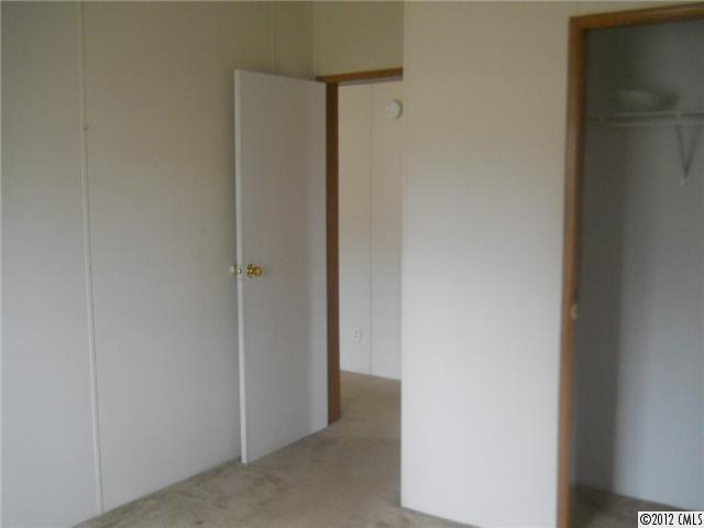 2935 Forbes Road Gastonia, NC 28056 - Photo 10 of 10 Gallery Image 10