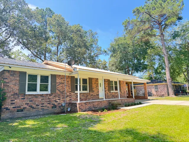 $245,000 | 449 Estates Drive, Walterboro, SC 29488