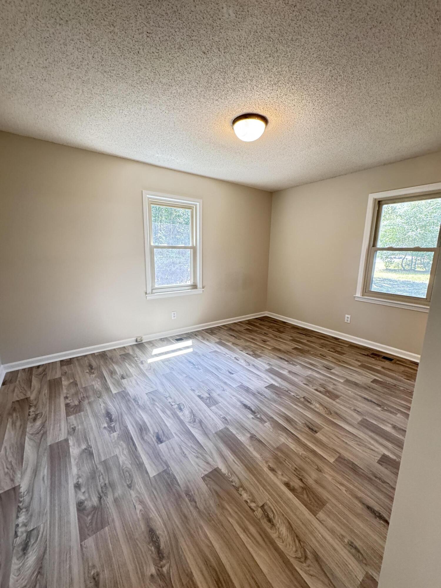 449 Estates Drive Walterboro, SC 29488 - Photo 20 of 30 IMG_0680