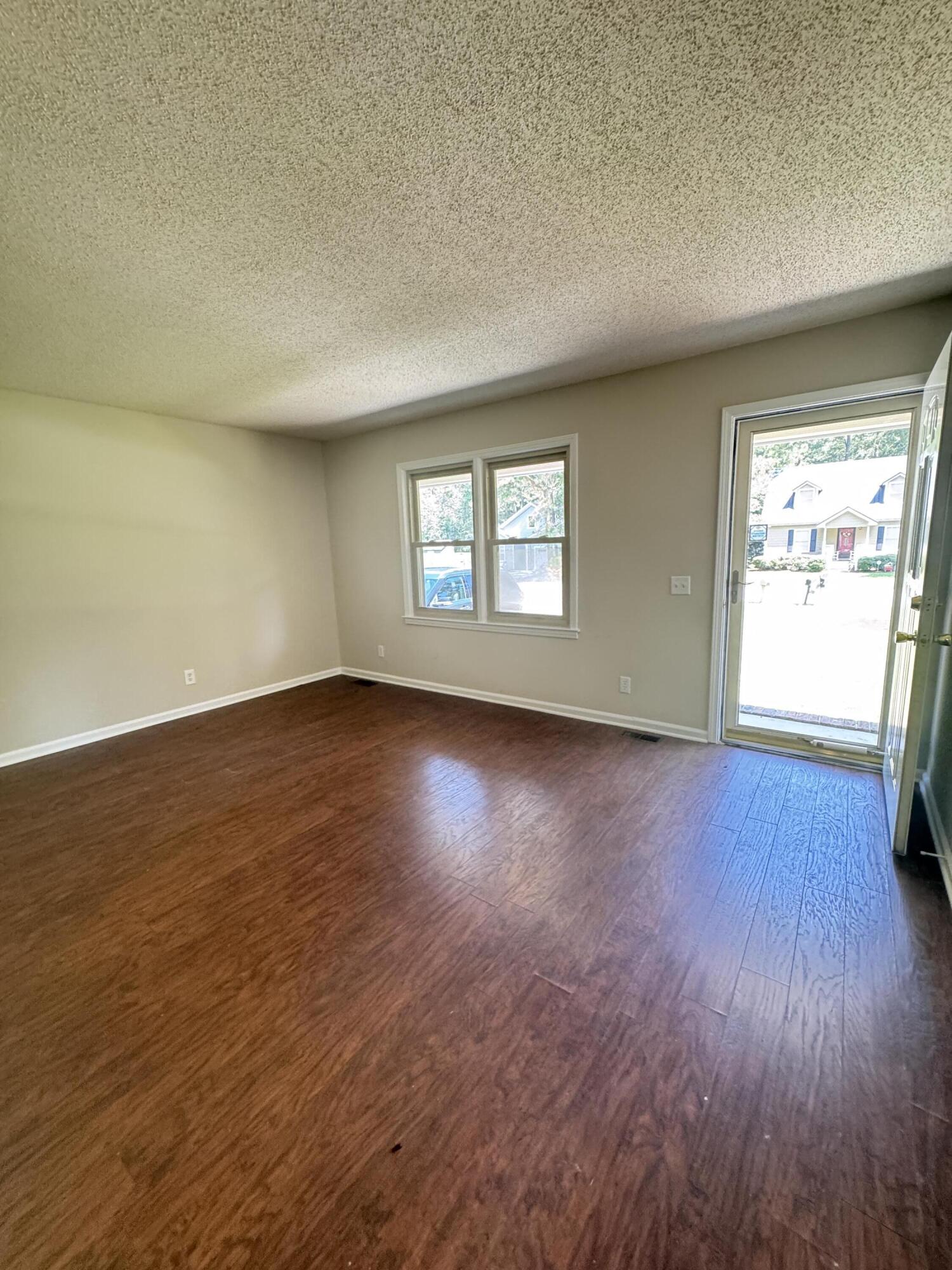 449 Estates Drive Walterboro, SC 29488 - Photo 7 of 30 IMG_0691