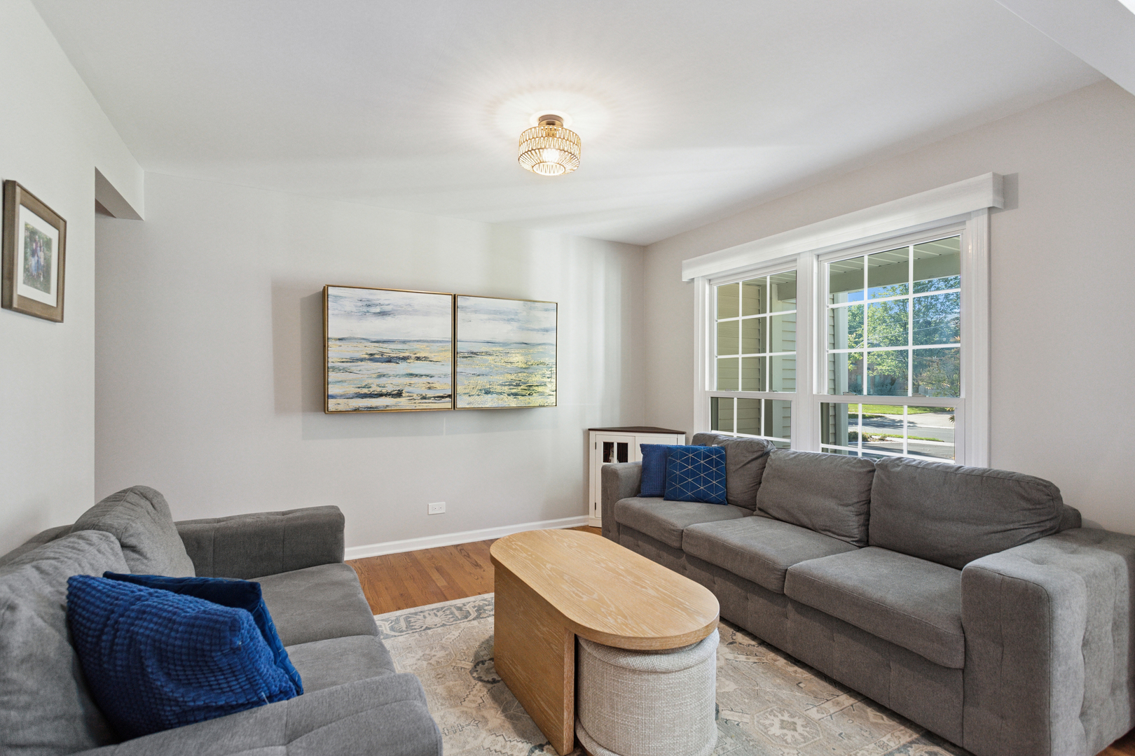 591 Greenwood Road Northbrook, IL 60062 - Photo 2 of 33 Gallery Image 2