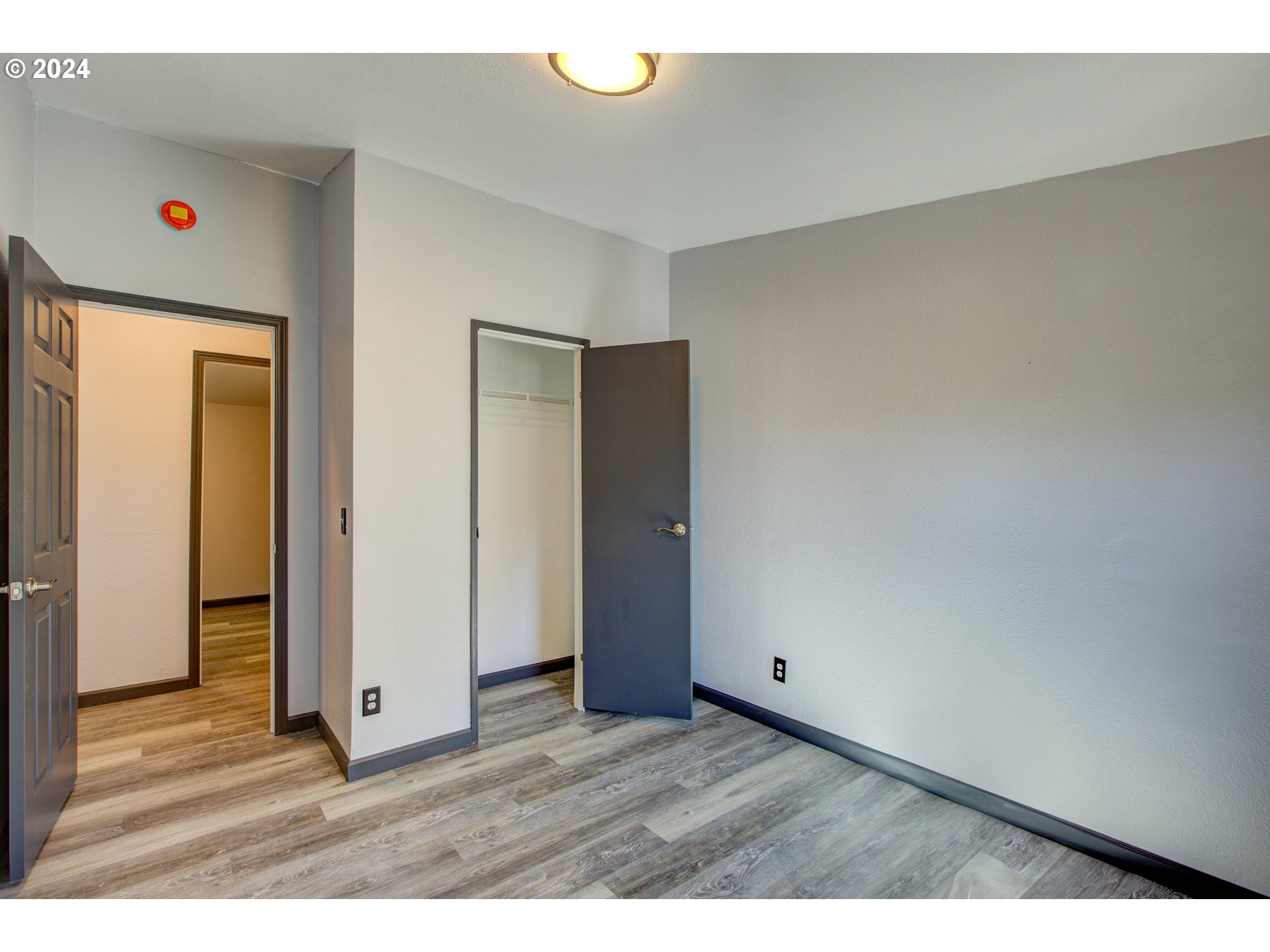 2438 Austin Road Roseburg, OR 97471 - Photo 35 of 48 a view of an empty room