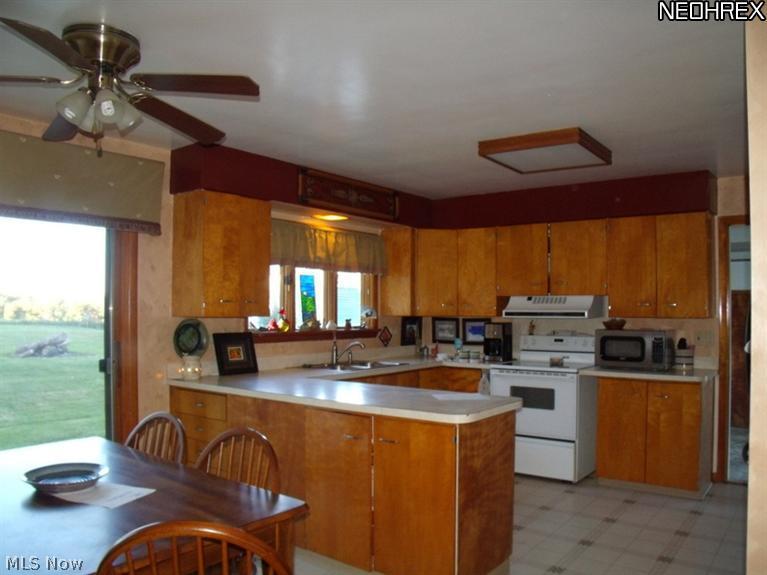 236 South Ridge Road East Conneaut, OH 44030 - Photo 3 of 17 Gallery Image 3
