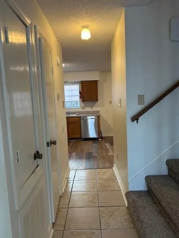 $1,200 | 4301 Florida Avenue, Unit D, Kenner, LA 70065