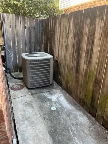 $1,200 | 4301 Florida Avenue, Unit D, Kenner, LA 70065