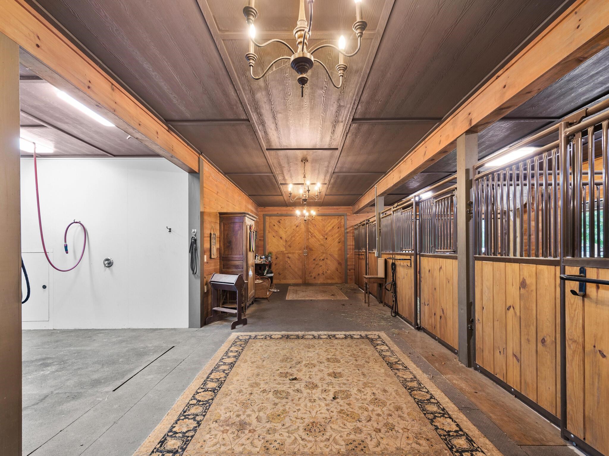 180 Kelseys Mill Road Campobello, SC 29322 - Photo 14 of 37