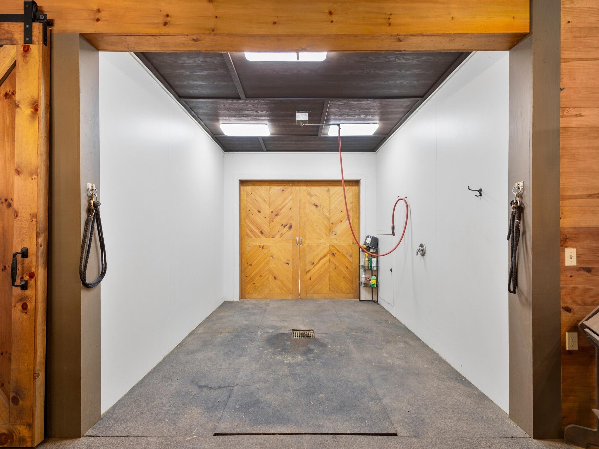 180 Kelseys Mill Road Campobello, SC 29322 - Photo 15 of 37