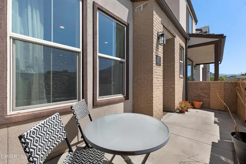 $780,000 | 135 Farmhouse Drive, Unit 3, Simi Valley, CA 93065