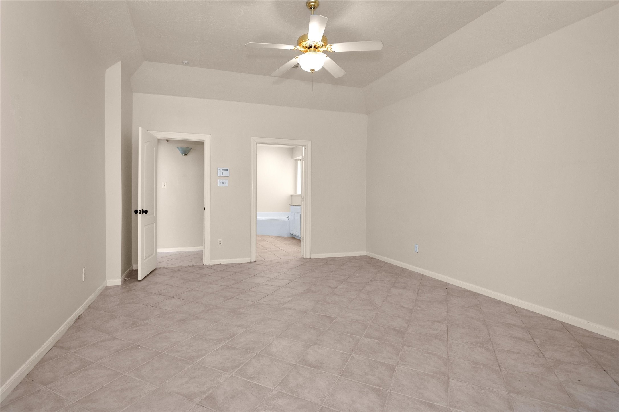 1010 Maple Run Drive Spring, TX 77373 - Photo 23 of 46