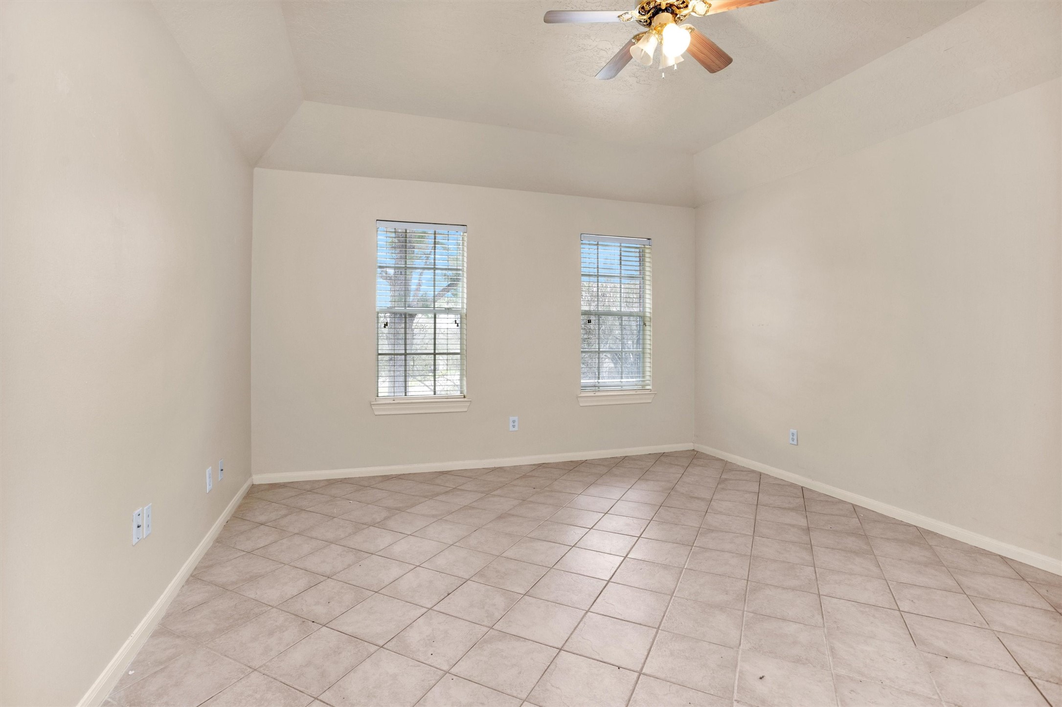 1010 Maple Run Drive Spring, TX 77373 - Photo 37 of 46