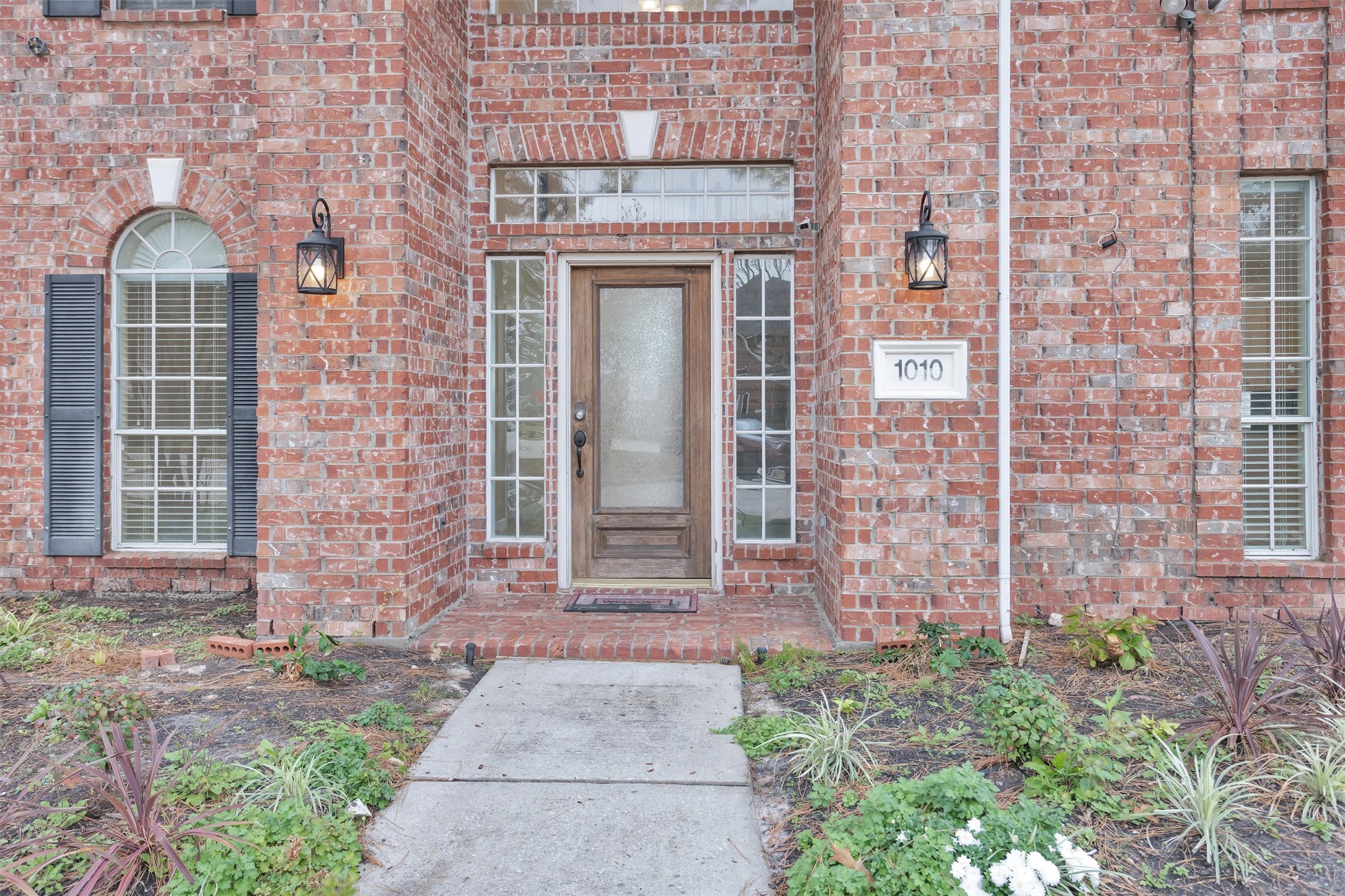 1010 Maple Run Drive Spring, TX 77373 - Photo 4 of 46