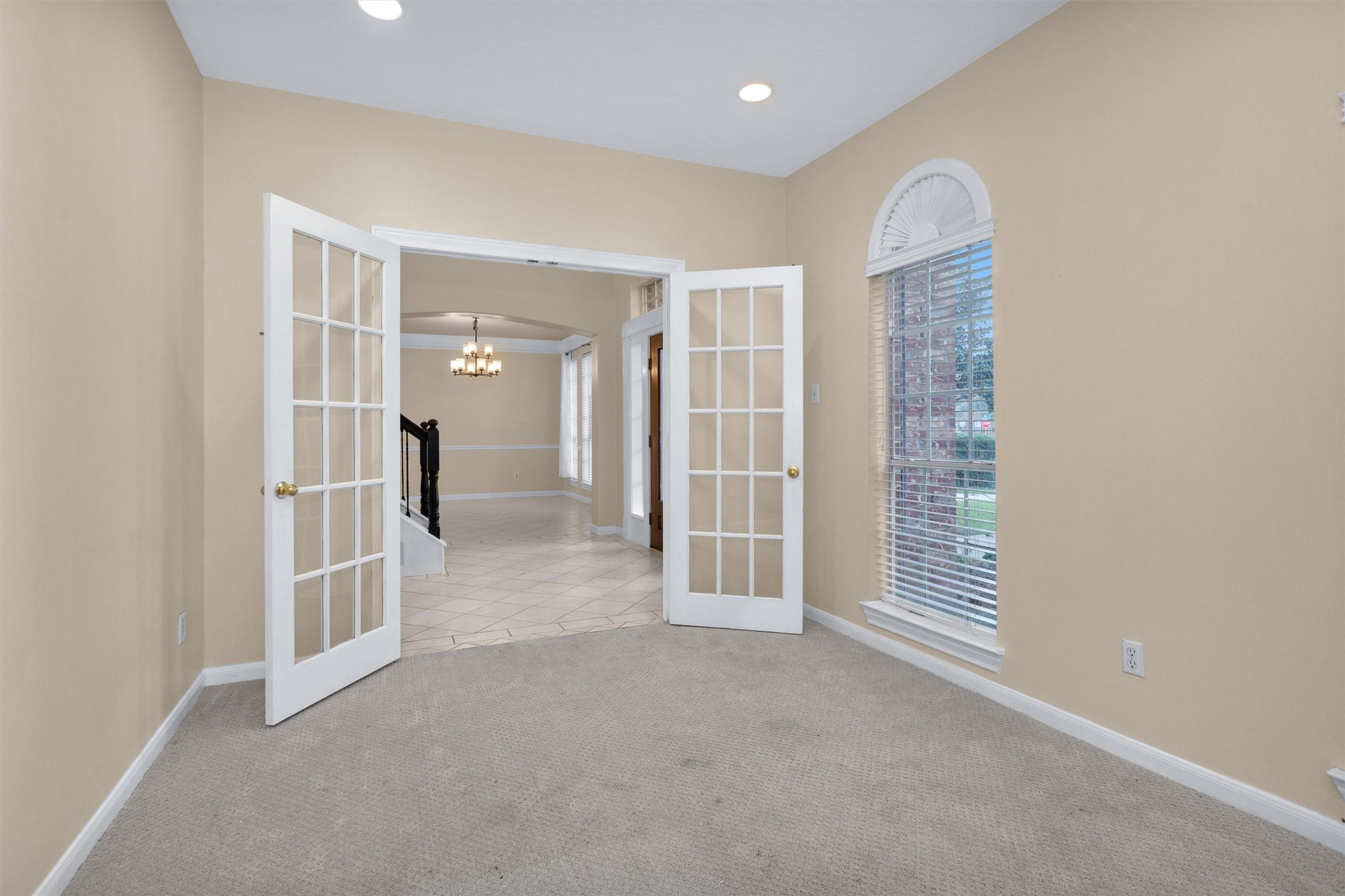 1010 Maple Run Drive Spring, TX 77373 - Photo 10 of 46