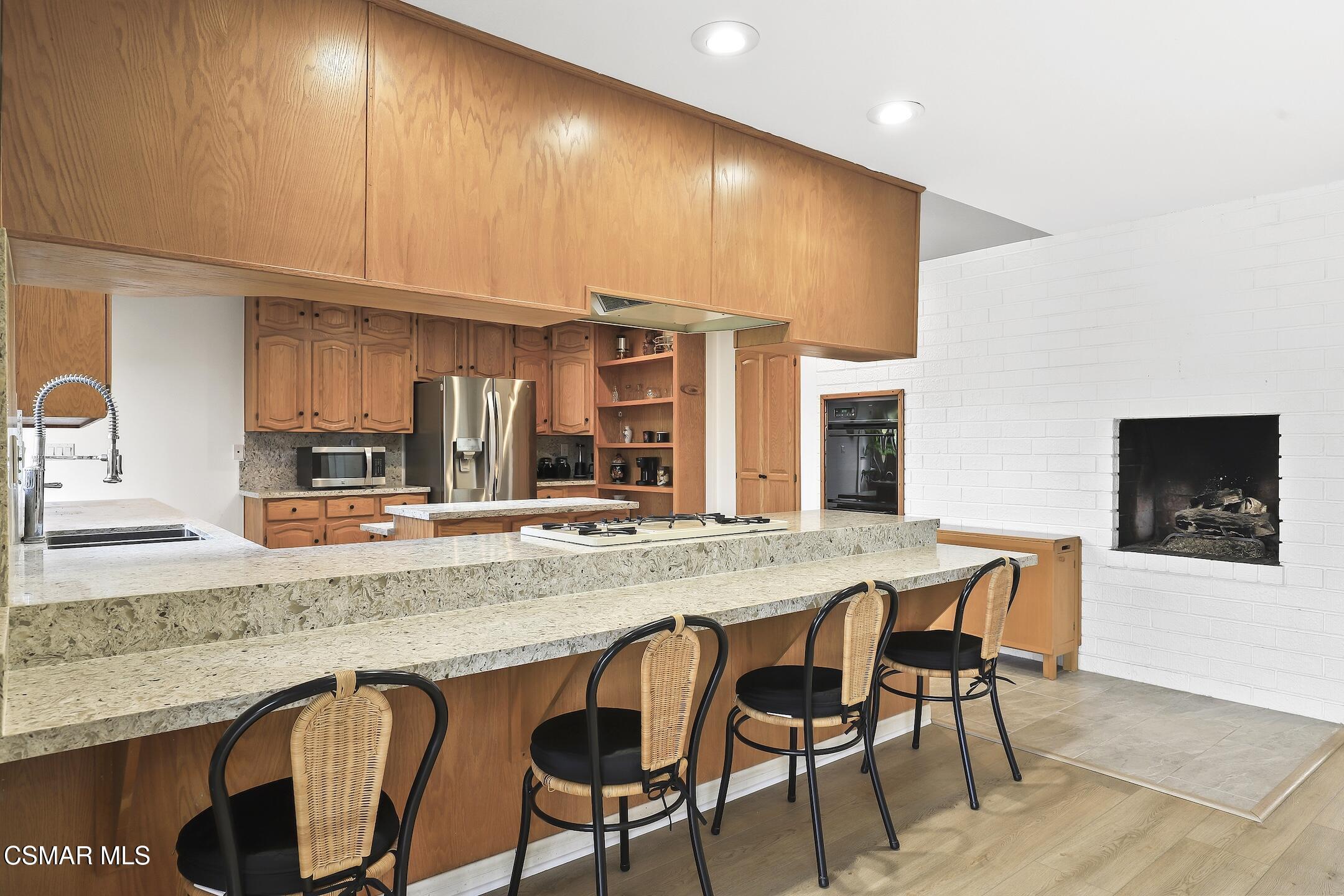 331 Triangle Street Thousand Oaks, CA 91360 - Photo 13 of 36 IMG_7869