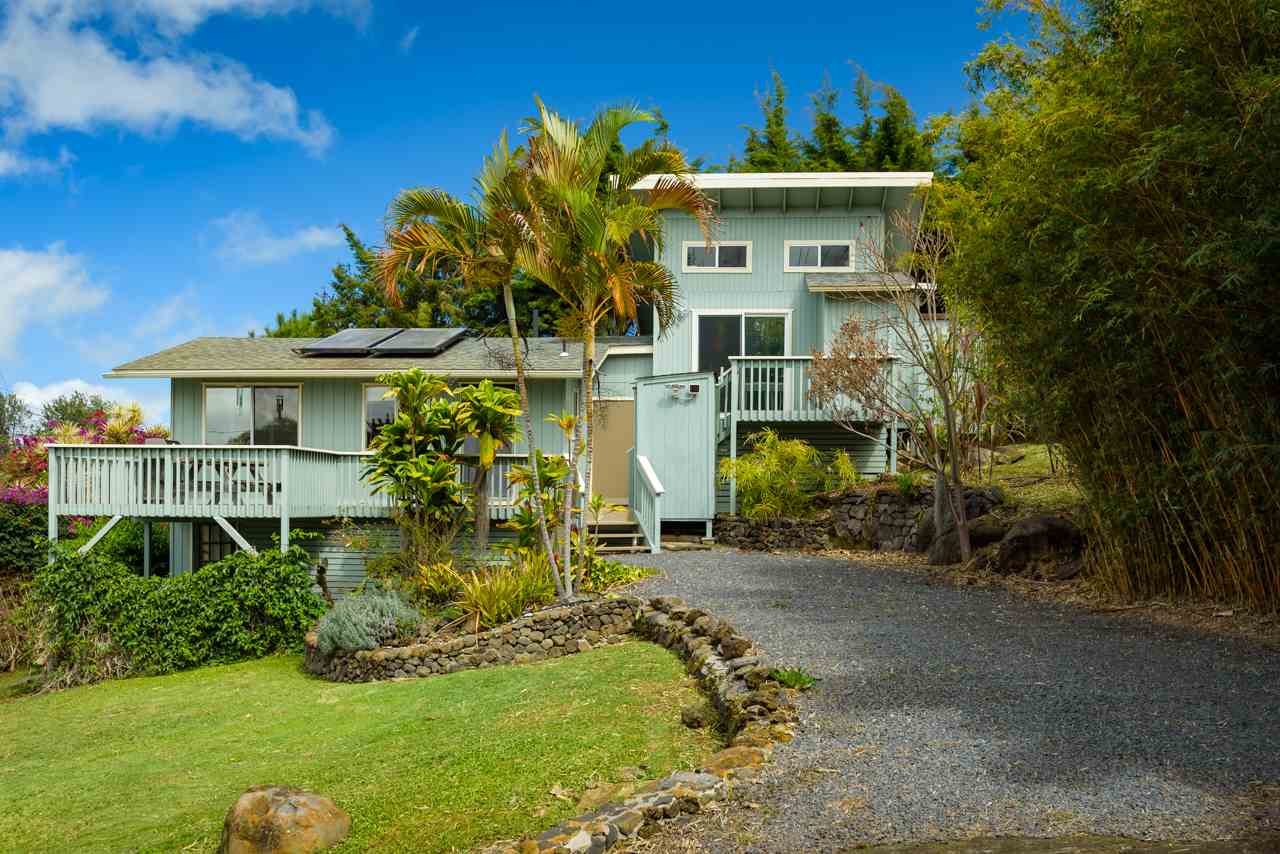 3515 Lower Kula Road Kula, HI 96790 - Photo 30 of 30 a front view of a house with a yard