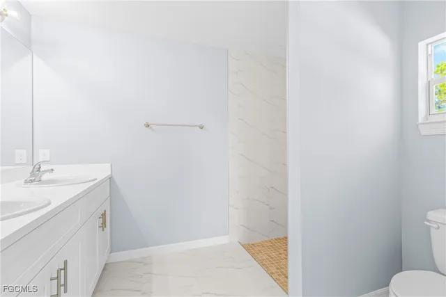 $289,000 | 1120 Chiefland Street East, Lehigh Acres, FL 33974