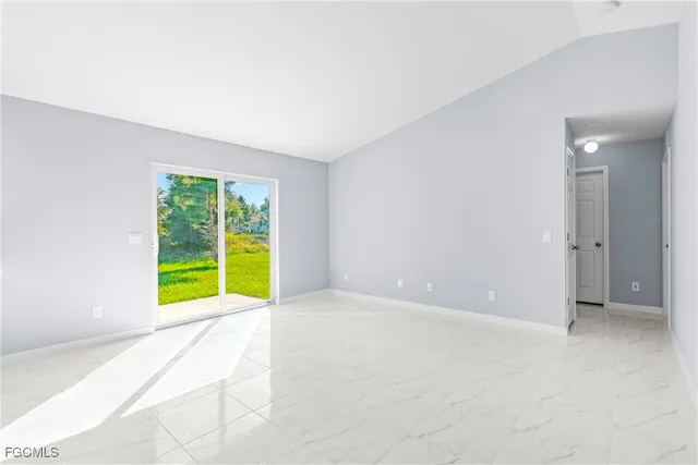 $289,000 | 1120 Chiefland Street East, Lehigh Acres, FL 33974