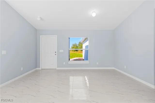 $289,000 | 1120 Chiefland Street East, Lehigh Acres, FL 33974