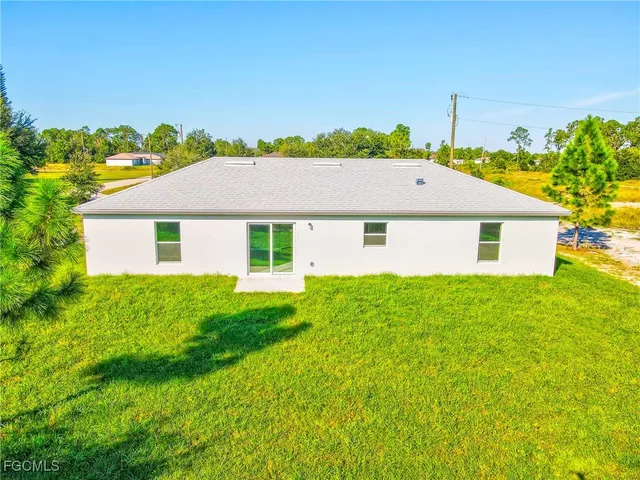 $289,000 | 1120 Chiefland Street East, Lehigh Acres, FL 33974