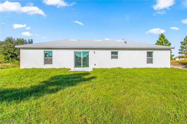 $289,000 | 1120 Chiefland Street East, Lehigh Acres, FL 33974