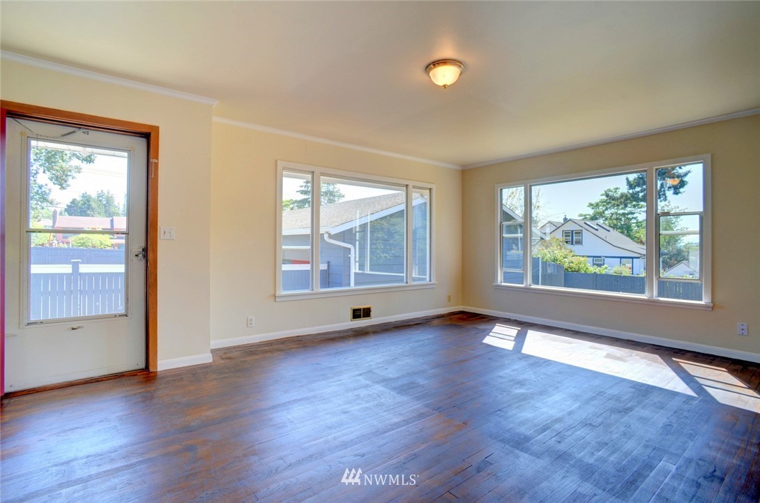 719 Caspers Street Edmonds, WA 98020 - Photo 11 of 22 Gallery Image 11