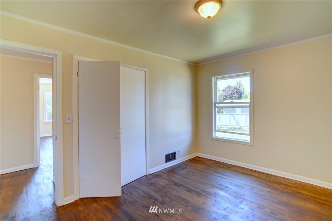 719 Caspers Street Edmonds, WA 98020 - Photo 17 of 22 Gallery Image 17