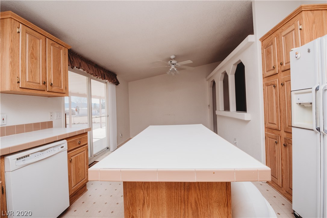 5561 Saddletree Road Pahrump, NV 89061 - Photo 18 of 45 Gallery Image 18