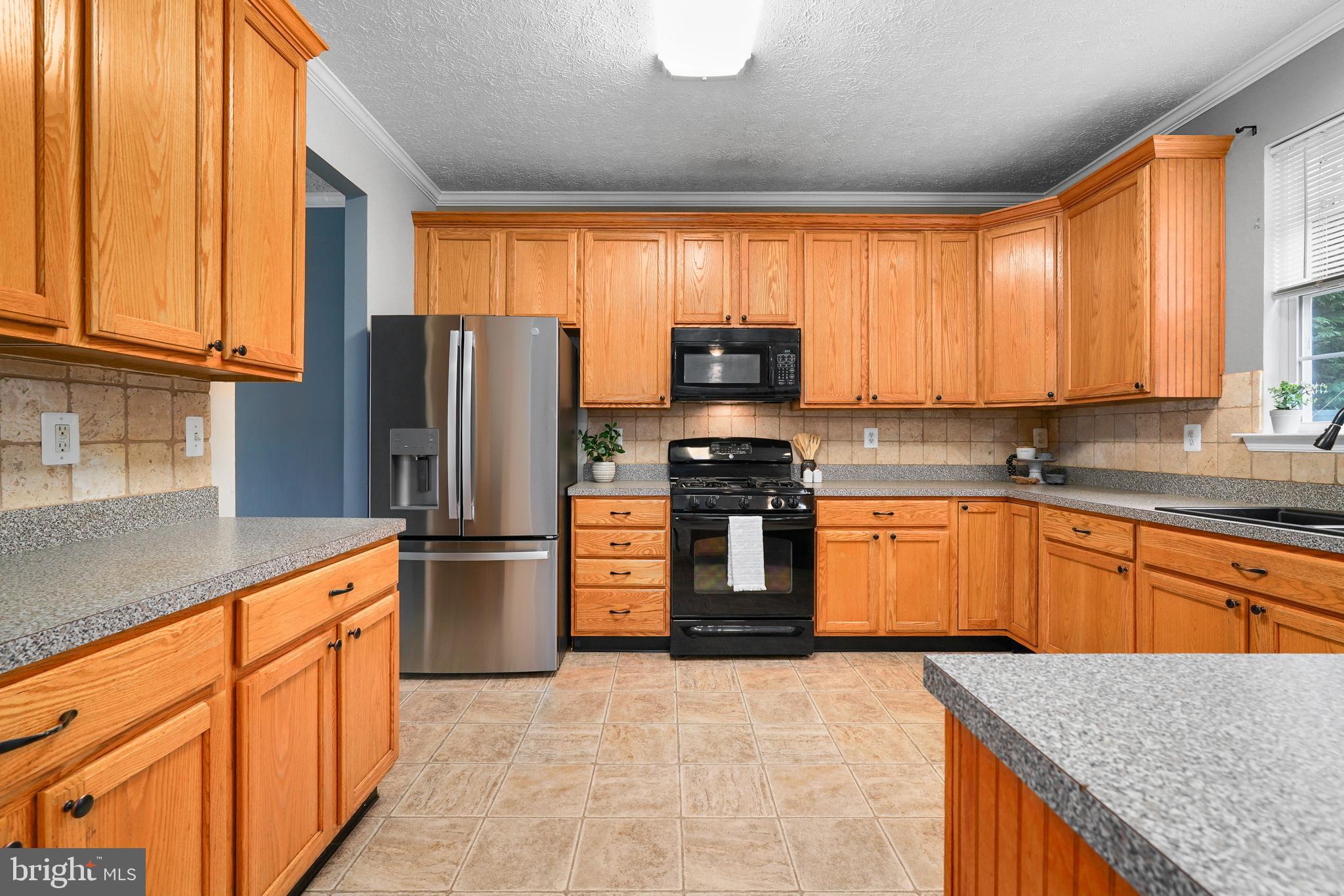 102 Broad Leaf Court Rising Sun, MD 21911 - Photo 4 of 24 Kitchen