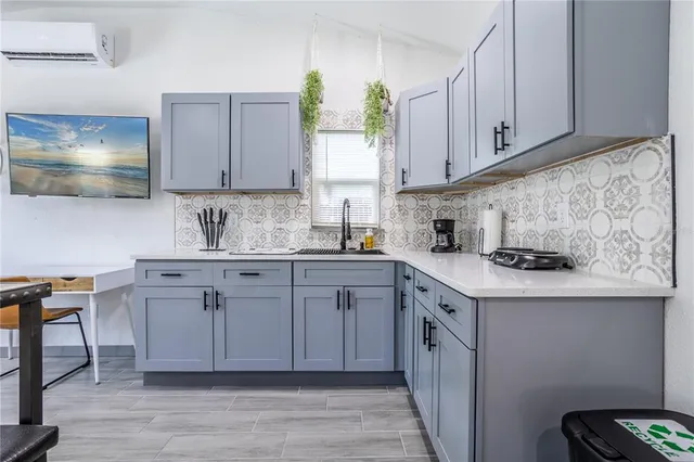 $2,000 | Undisclosed Address, Orlando, FL 32806