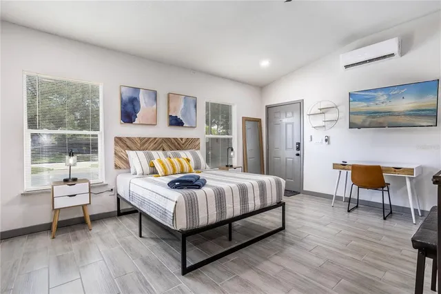 $2,000 | Undisclosed Address, Orlando, FL 32806